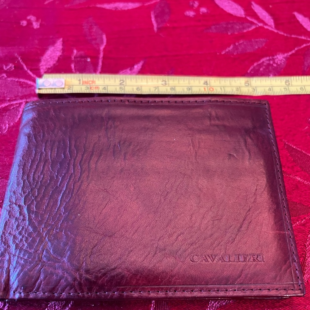 Cavalieri Italian Leather Burgundy Bi-Fold Wallet